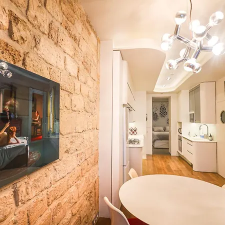 Elegant Climatise De 65 M2 Avec 2 Ch *