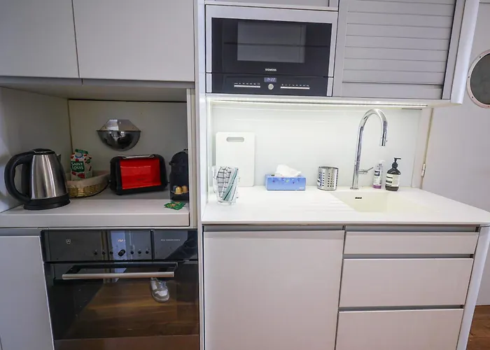 Elegant Climatise De 65 M2 Avec 2 Ch Apartamento *