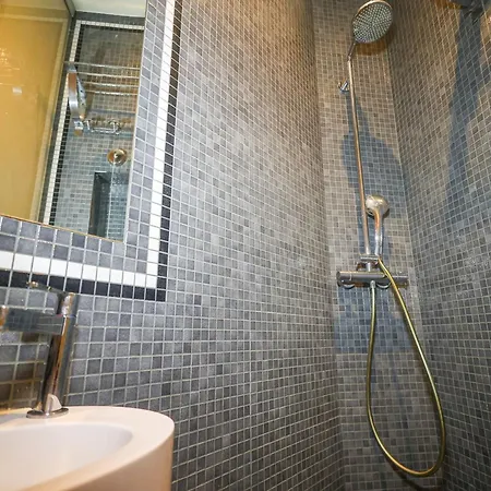 Apartmán Elegant Climatise De 65 M2 Avec 2 Ch *